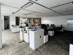 Gateway East (D7), Office #551952531